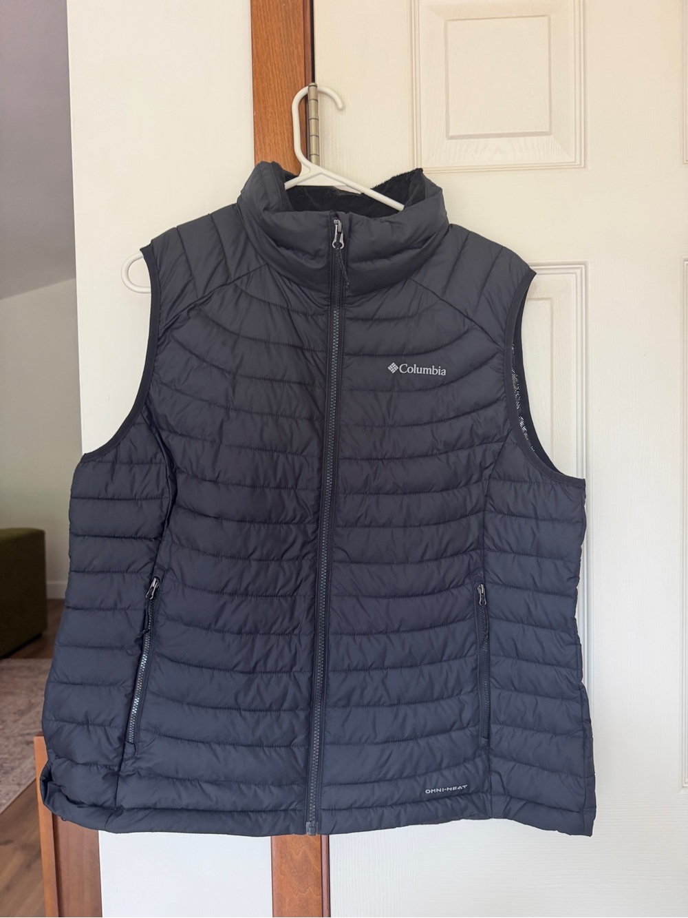 Columbia Women's Black Quilted Insulated Vest